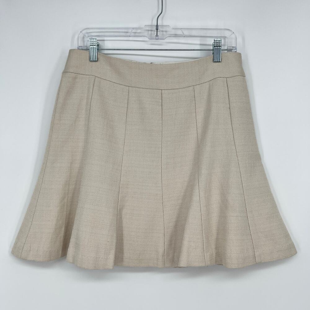 Banana Republic Basketweave Skirt Cotton Size 8 Beige Silver Dollar Fluted Mini